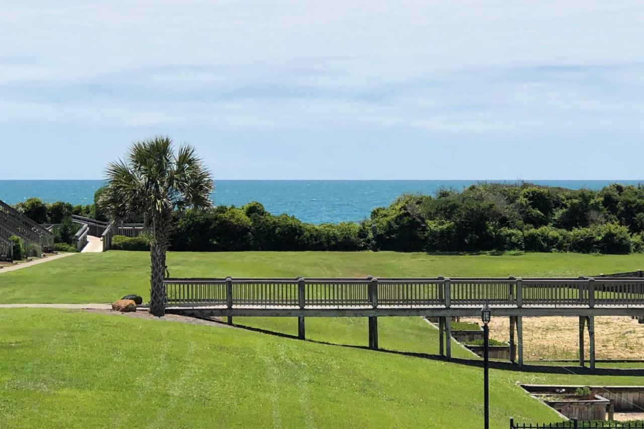 Bright Emerald Isle Condo With Private Beach Access! Kültér fotó
